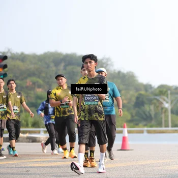 Runner Photo 6604383
