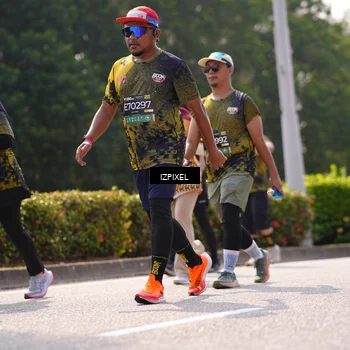 Runner Photo 6604406