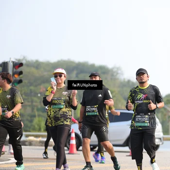 Runner Photo 6604416