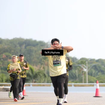 Runner Photo 6604465