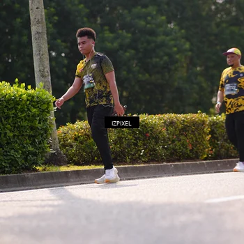 Runner Photo 6604474
