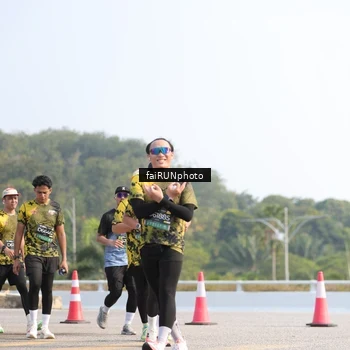 Runner Photo 6604523