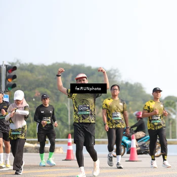 Runner Photo 6604572
