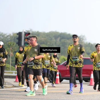 Runner Photo 6604645