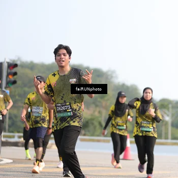 Runner Photo 6604646