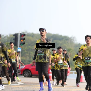 Runner Photo 6604651