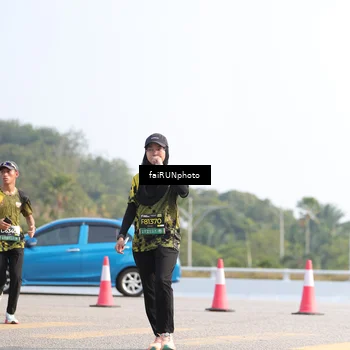 Runner Photo 6604693