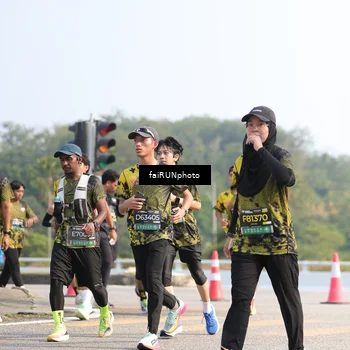 Runner Photo 6604702