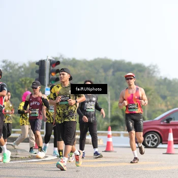 Runner Photo 6604718