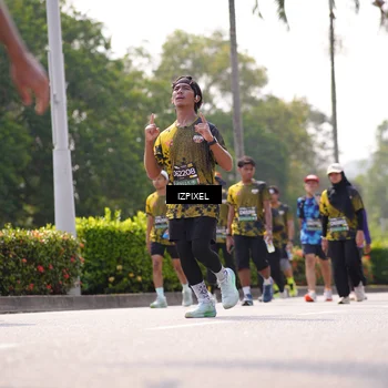 Runner Photo 6604730
