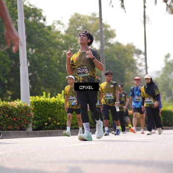 Runner Photo 6604739