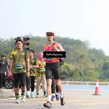 Runner Photo 6604756