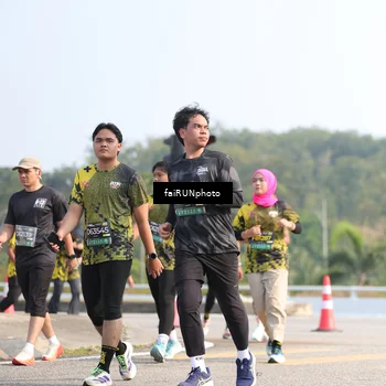 Runner Photo 6604775