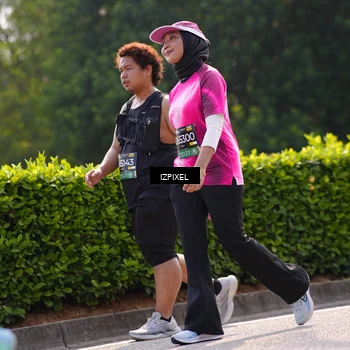 Runner Photo 6604780