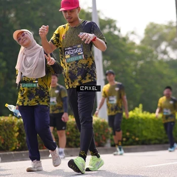 Runner Photo 6604822