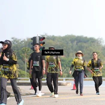 Runner Photo 6604873