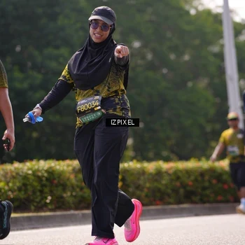 Runner Photo 6604902
