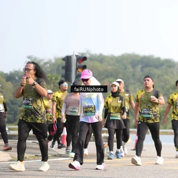 Runner Photo 6604923