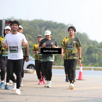 Runner Photo 6604943