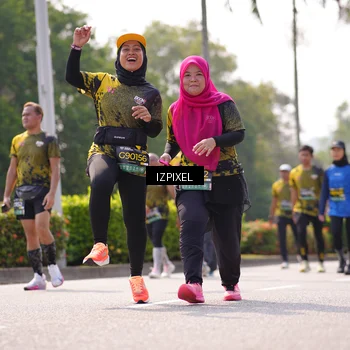 Runner Photo 6604988