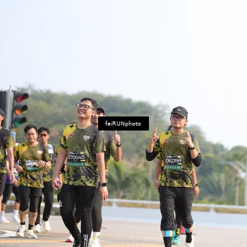 Runner Photo 6604994