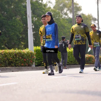 Runner Photo 6605035