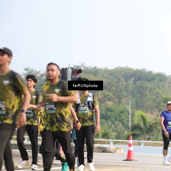 Runner Photo 6605043