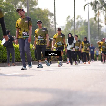 Runner Photo 6605053