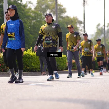 Runner Photo 6605054