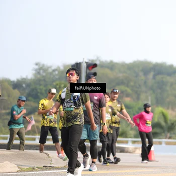 Runner Photo 6605058