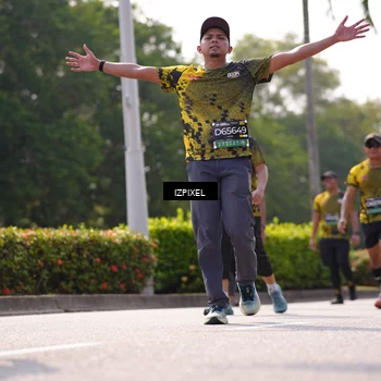 Runner Photo 6605069
