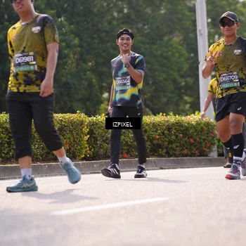 Runner Photo 6605077