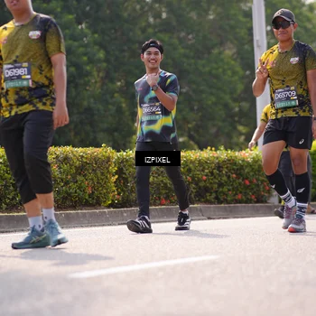 Runner Photo 6605082