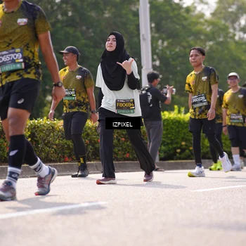 Runner Photo 6605096