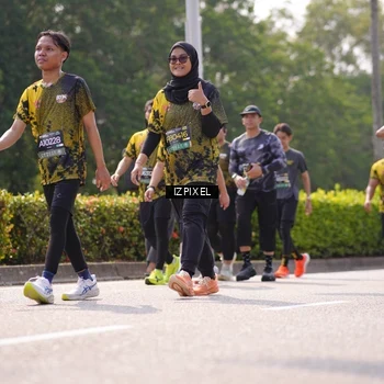 Runner Photo 6605121