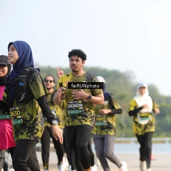 Runner Photo 6605133