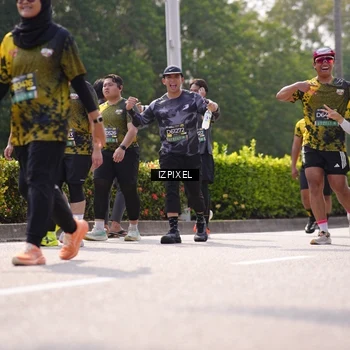 Runner Photo 6605137