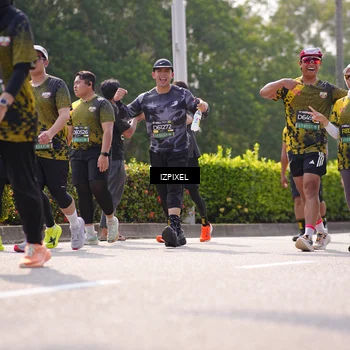Runner Photo 6605155
