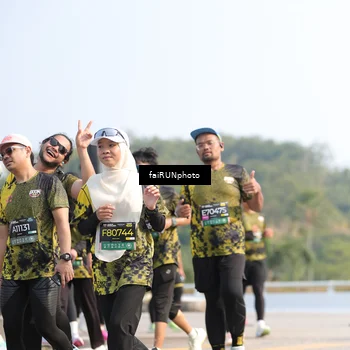 Runner Photo 6605183