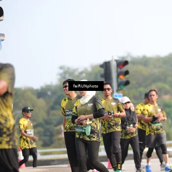 Runner Photo 6605230