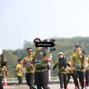 Runner Photo 6605236