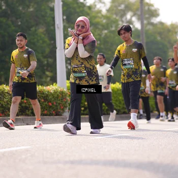 Runner Photo 6605242