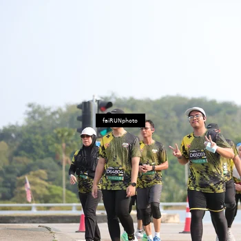 Runner Photo 6605244
