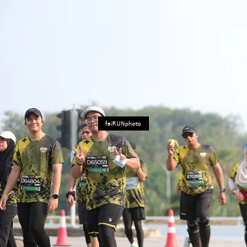 Runner Photo 6605257