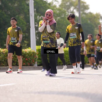 Runner Photo 6605260