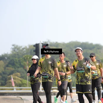 Runner Photo 6605287