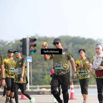 Runner Photo 6605311
