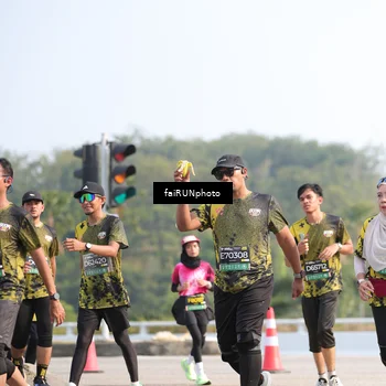 Runner Photo 6605318