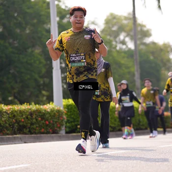 Runner Photo 6605347