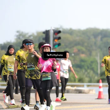 Runner Photo 6605363
